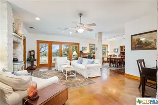 1900 Granite Springs Dr, Fredericksburg, TX 78624 - Photo 16