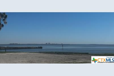 507 Fulton Street, Port Lavaca, TX 77979 - Photo 10