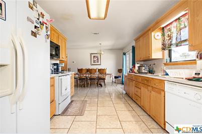 7402 Cr 137, Gatesville, TX 76528 - Photo 12