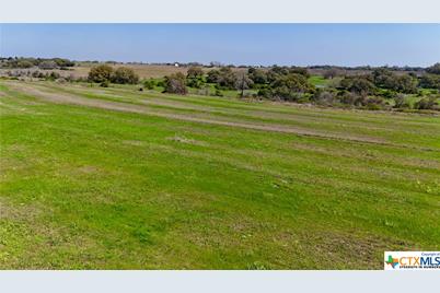 2301 E US Highway 90, Flatonia, TX 78941 - Photo 10