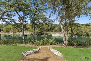 236 Riverfront Dr, New Braunfels, TX 78132 - Photo 2