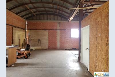 603 W New Braunfels Street, Seguin, TX 78155 - Photo 2