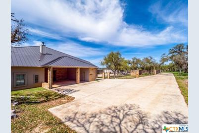 761 Allison Lane, San Marcos, TX 78666 - Photo 10