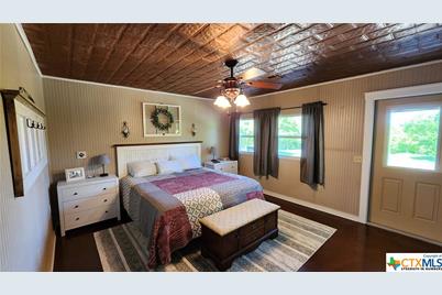 1062 County Road 101, Rogers, TX 76569 - Photo 16