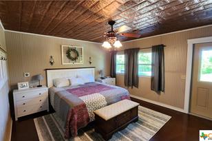 1062 County Rd 101, Rogers, TX 76569 - Photo 16