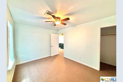 512 W Adams Street, Port O'Connor, TX 77982 - Photo 16