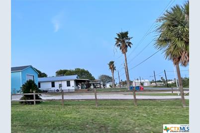 512 W Adams Street, Port O'Connor, TX 77982 - Photo 20