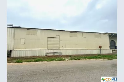 200 W2 W New Braunfels Street #W2, Seguin, TX 78155 - Photo 16