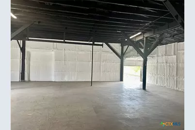 200 W2 W New Braunfels Street #W2, Seguin, TX 78155 - Photo 6