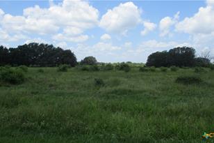 6018 County Rd 18, Damon, TX 77430 - Photo 18