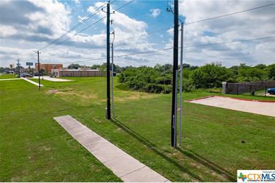 8303 Zac Lentz Parkway, Victoria, TX 77904 - Photo 14