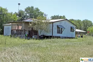 1023 Sierra Dr, Lockhart, TX 78644 - Photo 2