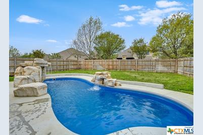 529 Oyster Creek - Photo 1