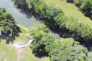 730 E Mather St, New Braunfels, TX 78130 - Photo 28