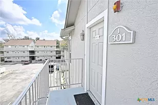 730 E Mather St, New Braunfels, TX 78130 - Photo 20