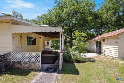 850 Ewelling Lane, New Braunfels, TX 78130 - Photo 14