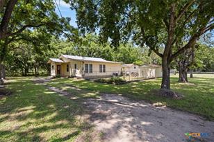 850 Ewelling Ln, New Braunfels, TX 78130 - Photo 1