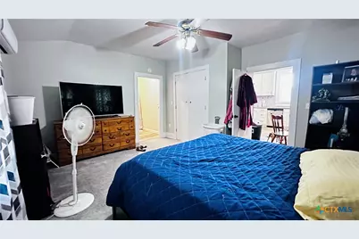 317 Crittenden Street, Yoakum, TX 77995 - Photo 12