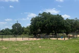 2700 Cr 400 Rd, Yoakum, TX 77995 - Photo 16