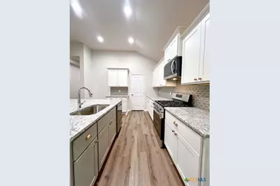 301 Cobblestone Court, Victoria, TX 77904 - Photo 18