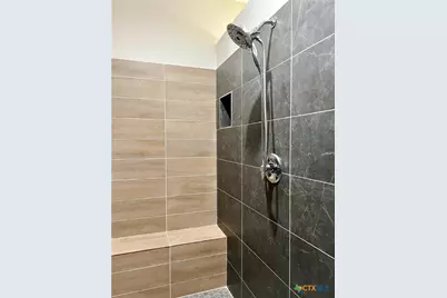 301 Cobblestone Court, Victoria, TX 77904 - Photo 8