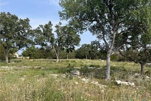 133 Macaw Ln, Spring Branch, TX 78070 - Photo 1