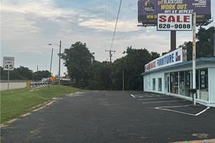 1104 E Veterans Memorial Blvd, Killeen, TX 76541 - Photo 1