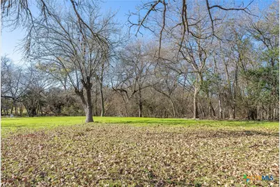 505 N Commerce Street, Lockhart, TX 78644 - Photo 2