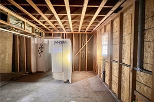 305 E Second St, Cuero, TX 77954 - Photo 6