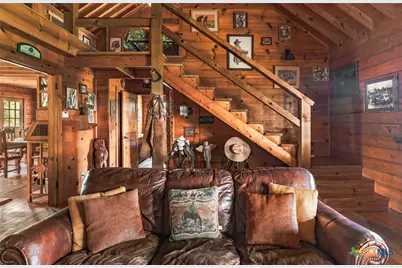 1218 Oakwood Loop, Wimberley, TX 78676 - Photo 18