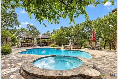1218 Oakwood Loop, Wimberley, TX 78676 - Photo 2