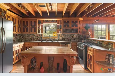 1218 Oakwood Loop, Wimberley, TX 78676 - Photo 8