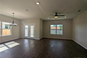 1704 E Ave G, Lampasas, TX 76550 - Photo 12