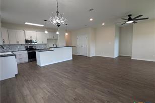 1708 E Ave G, Lampasas, TX 76550 - Photo 14