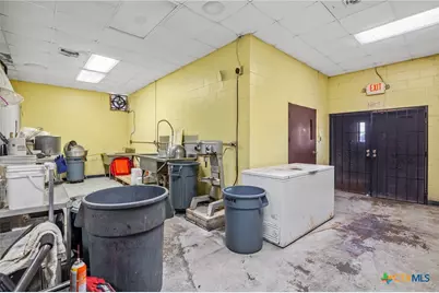 4202 N Navarro Street, Victoria, TX 77901 - Photo 20
