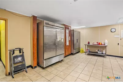 4202 N Navarro Street, Victoria, TX 77901 - Photo 18