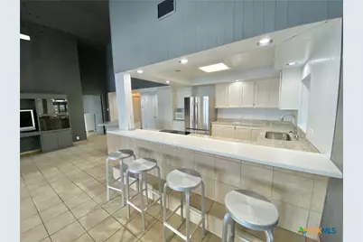 906 Lakeview Trail, Mcqueeney, TX 78123 - Photo 6