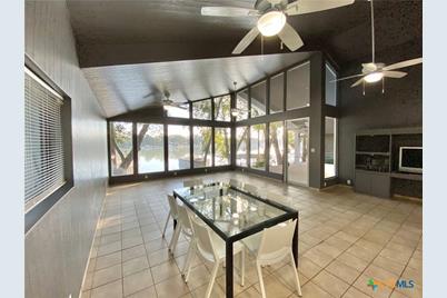 906 Lakeview Trail, Mcqueeney, TX 78123 - Photo 2