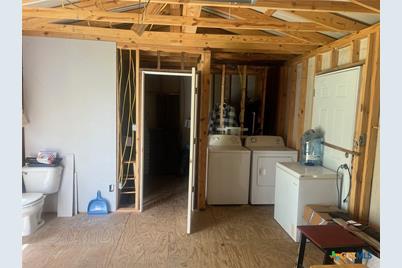 906 4th Street, Edna, TX 77957 - Photo 8