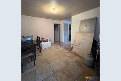 710 E Southcross Boulevard, San Antonio, TX 78214 - Photo 8