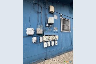 710 E Southcross Boulevard, San Antonio, TX 78214 - Photo 28