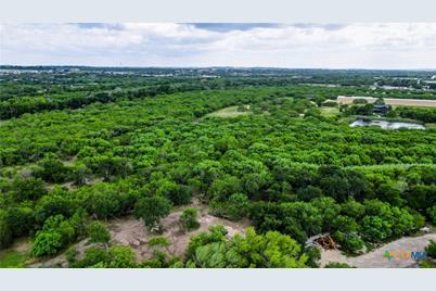 1903 Wald Road, New Braunfels, TX 78132 - Photo 16