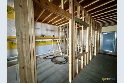 3202 N Navarro Street #400, Victoria, TX 77901 - Photo 4