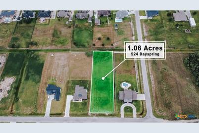 524 Dayspring, Victoria, TX 77904 - Photo 8