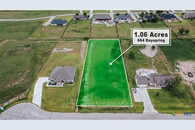 664 Dayspring, Victoria, TX 77904 - Photo 1