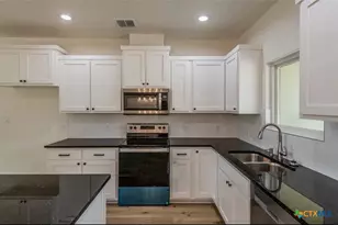 635 Cactus Flower, Canyon Lake, TX 78133 - Photo 10