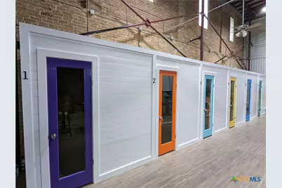 204 S Austin Street, Seguin, TX 78155 - Photo 28