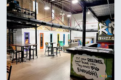 204 S Austin Street, Seguin, TX 78155 - Photo 32