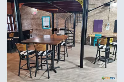 204 S Austin Street, Seguin, TX 78155 - Photo 18