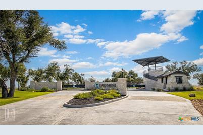 1918 Paradise Parkway, Canyon Lake, TX 78133 - Photo 6